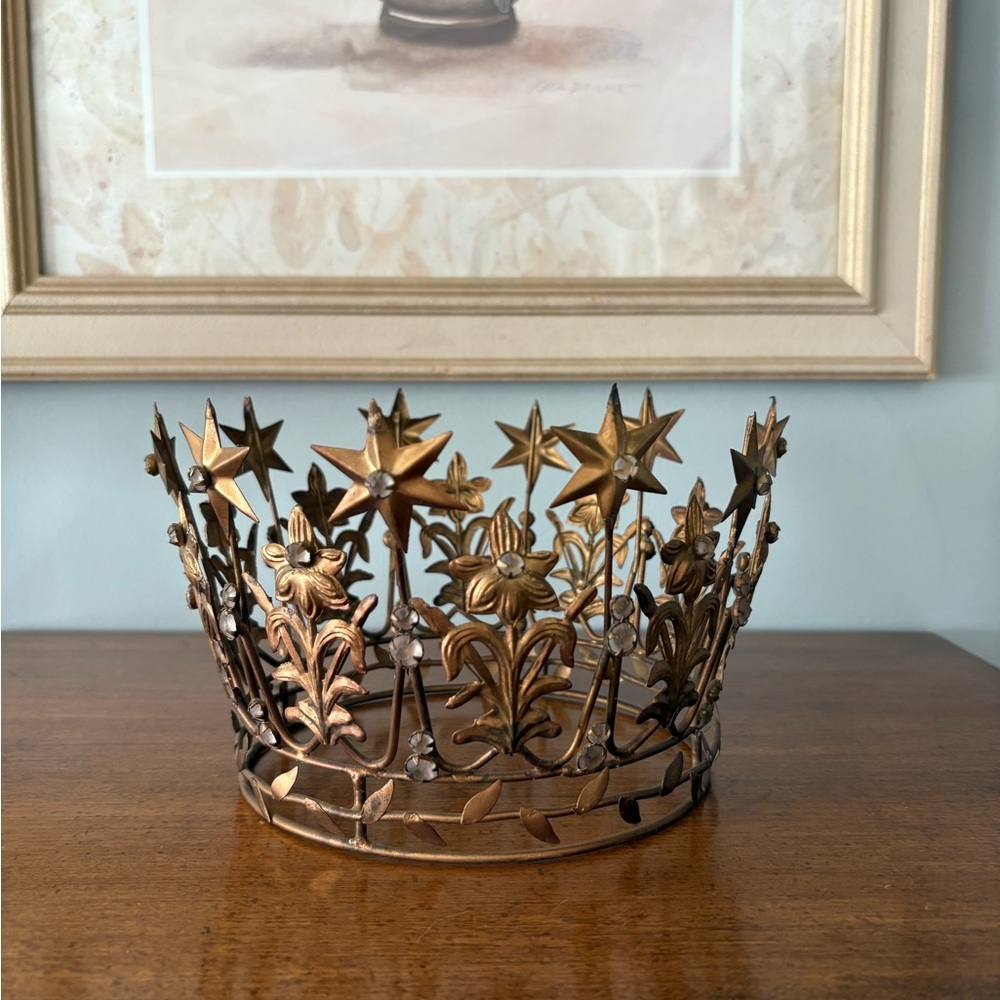 Anthropologie by Terrain Large Gold Starry Crown